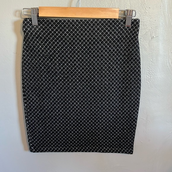LOFT pull on skirt - Picture 1 of 4